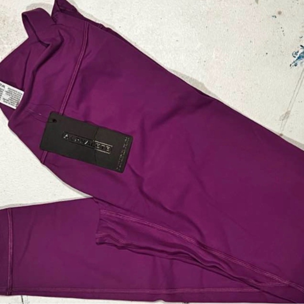 Tenacity Leo Leggings - Nebula
